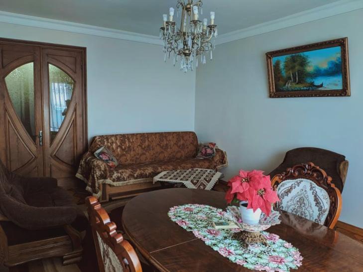 Giorgis Home Batumi Exterior photo